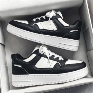 Summer Men’s Shoes New Breathable Plate Shoes Men’s Trendy All-match Thick Bottom White Shoes Sports Casual Board Shoes Trendy Shoes
